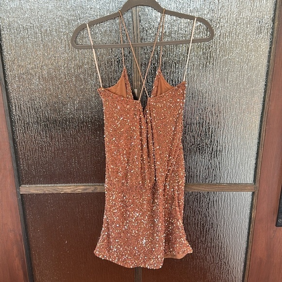 Retrofête Mich Mini Dress in size Medium sz Medium. - Picture 8 of 9